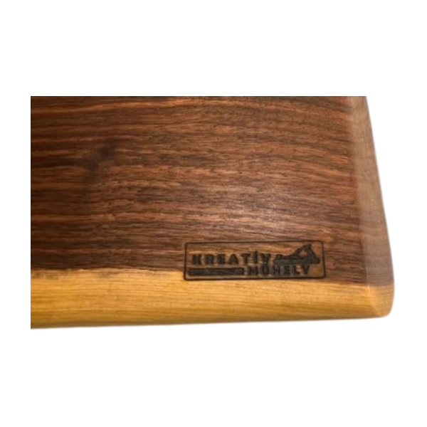 square-format,-white-background,-no-shadow-designify (16)